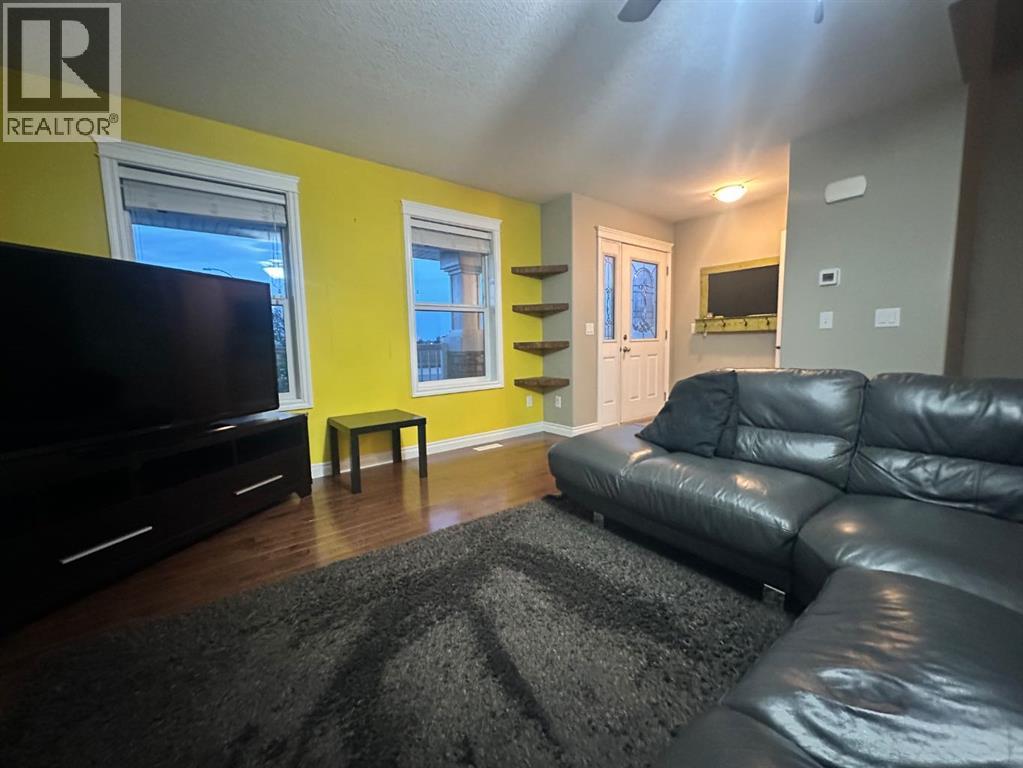 221 Callen Drive, Fort McMurray