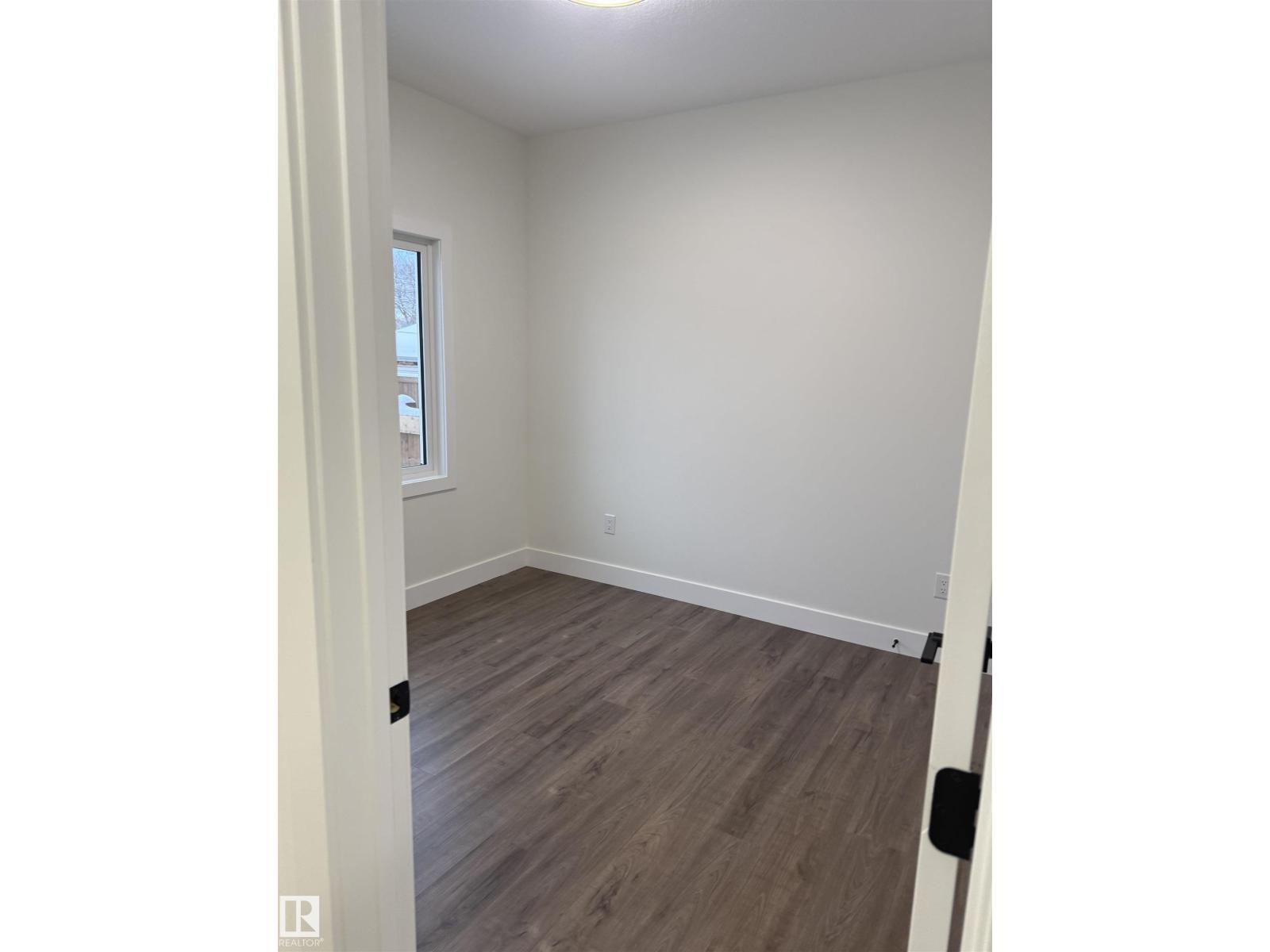 12915 123 ST NW, Edmonton