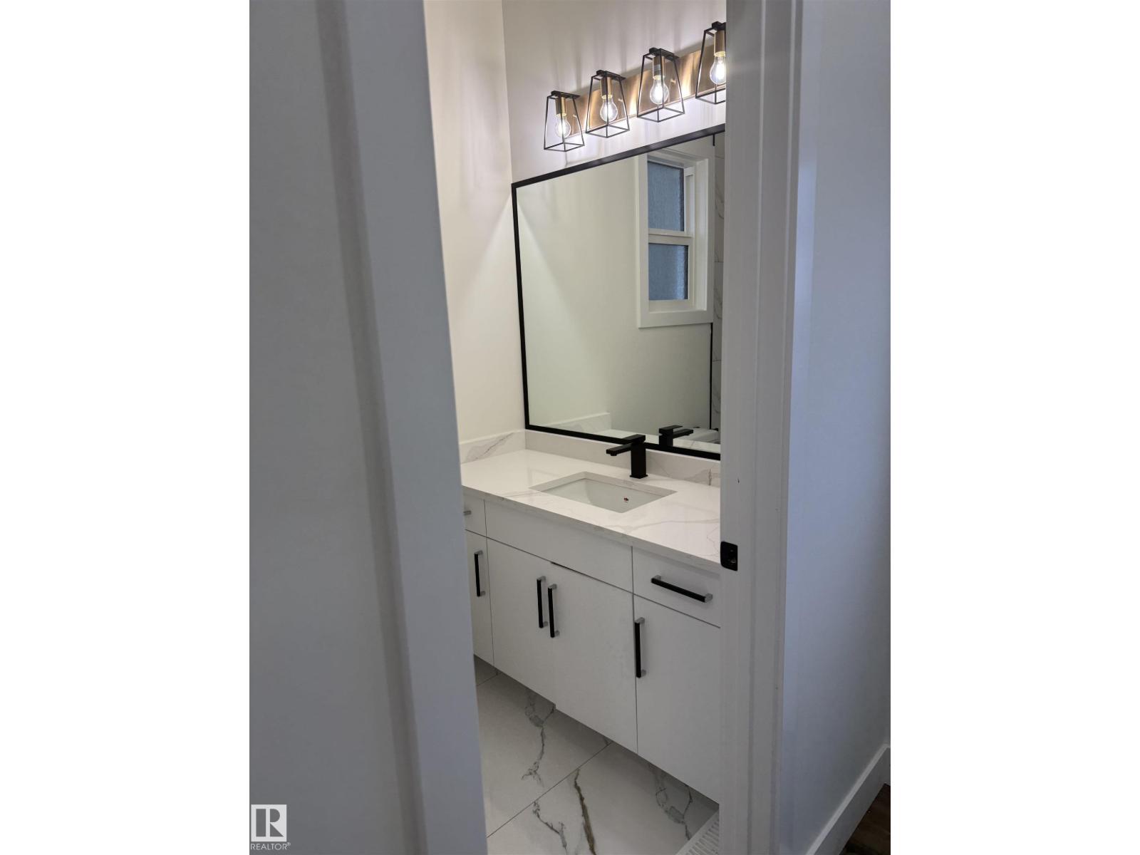 12915 123 ST NW, Edmonton