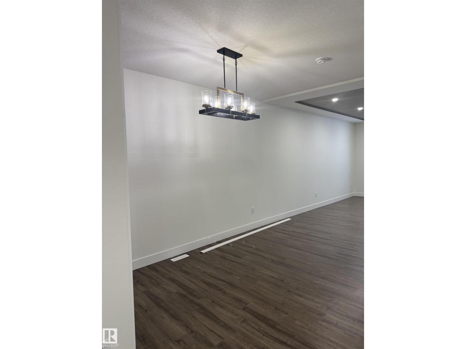 12915 123 ST NW, Edmonton