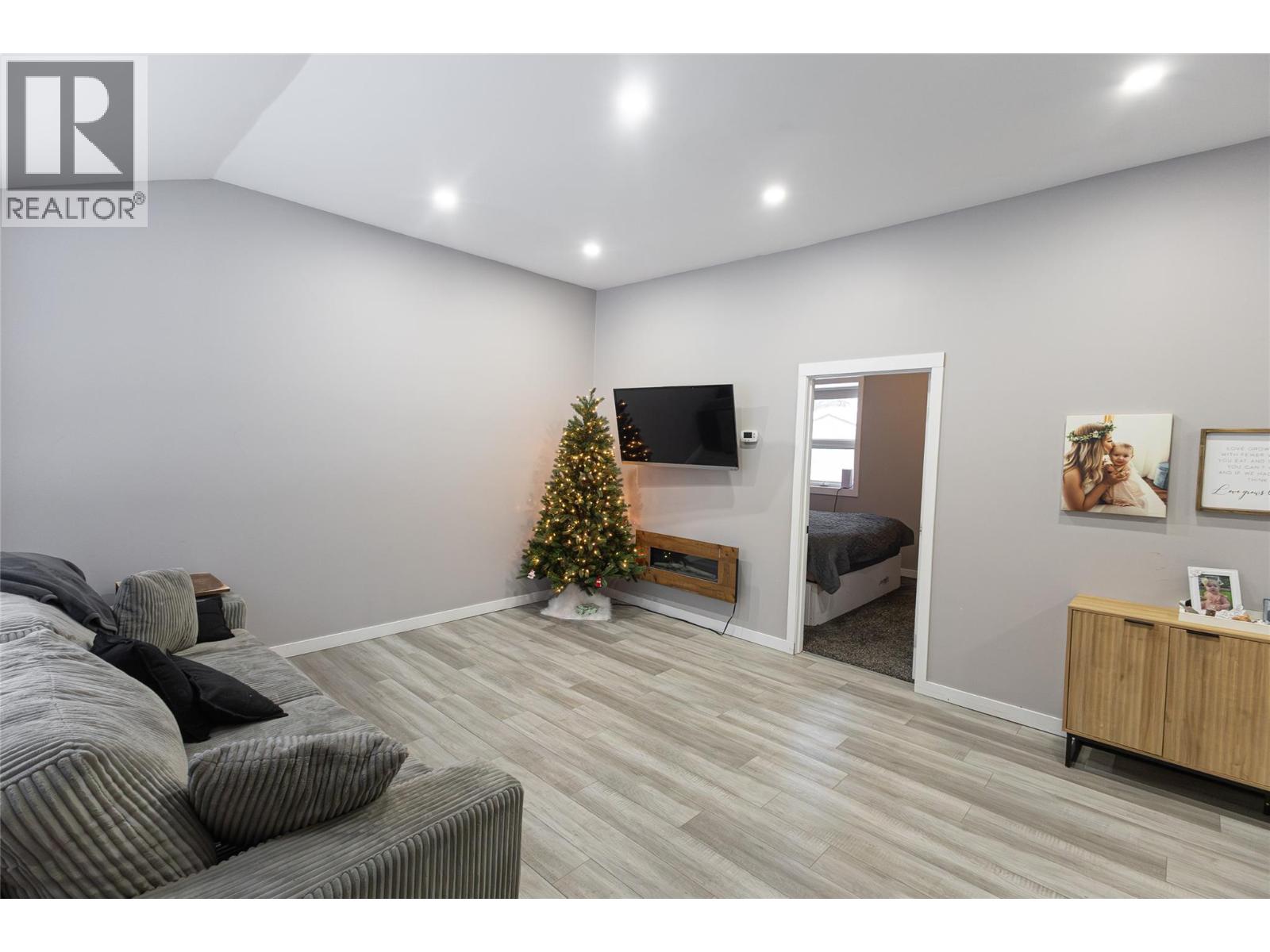 1740 Harper Place, Dawson Creek