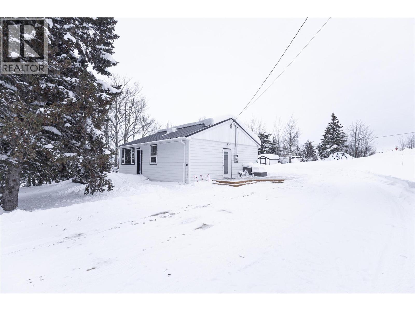 1740 Harper Place, Dawson Creek