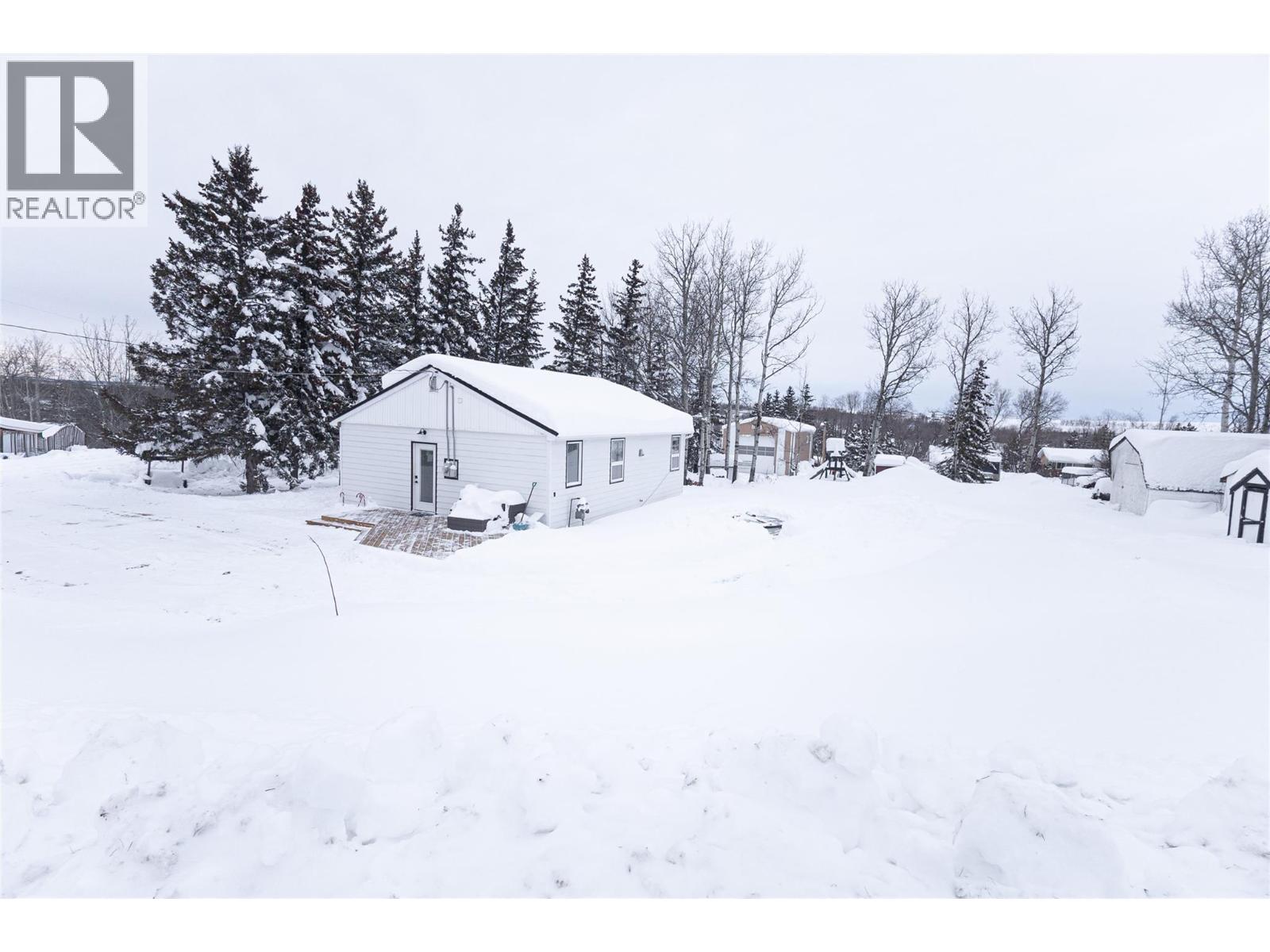 1740 Harper Place, Dawson Creek