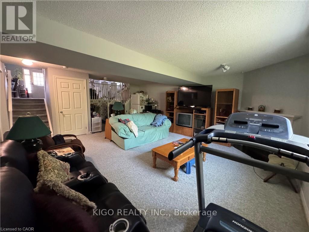 231 CHELTON ROAD - 19