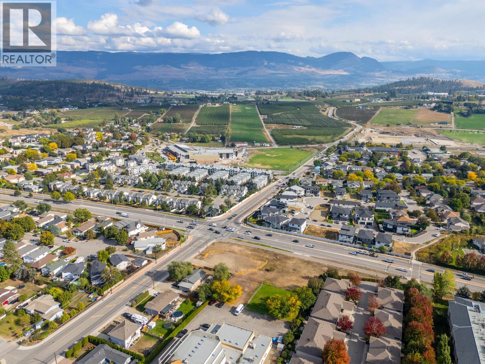  320 Moubray Road, Kelowna