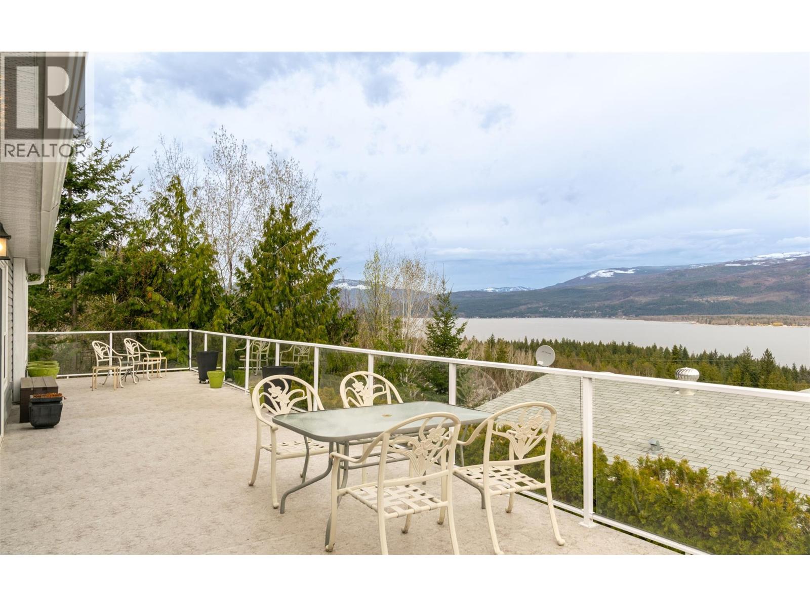 65 1510 Trans Canada Highway, Sorrento