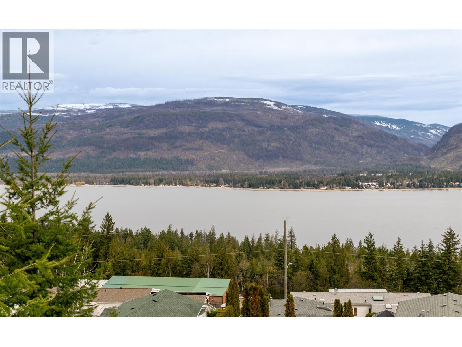 65 1510 Trans Canada Highway, Sorrento