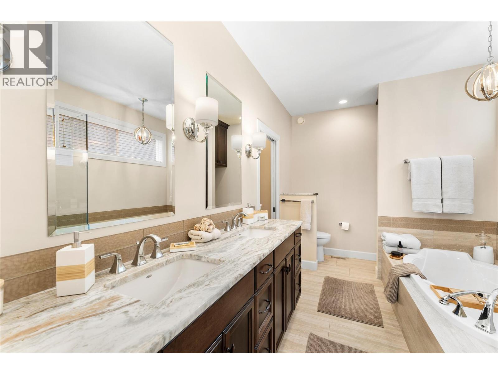  216 Lost Creek Lane, Kelowna