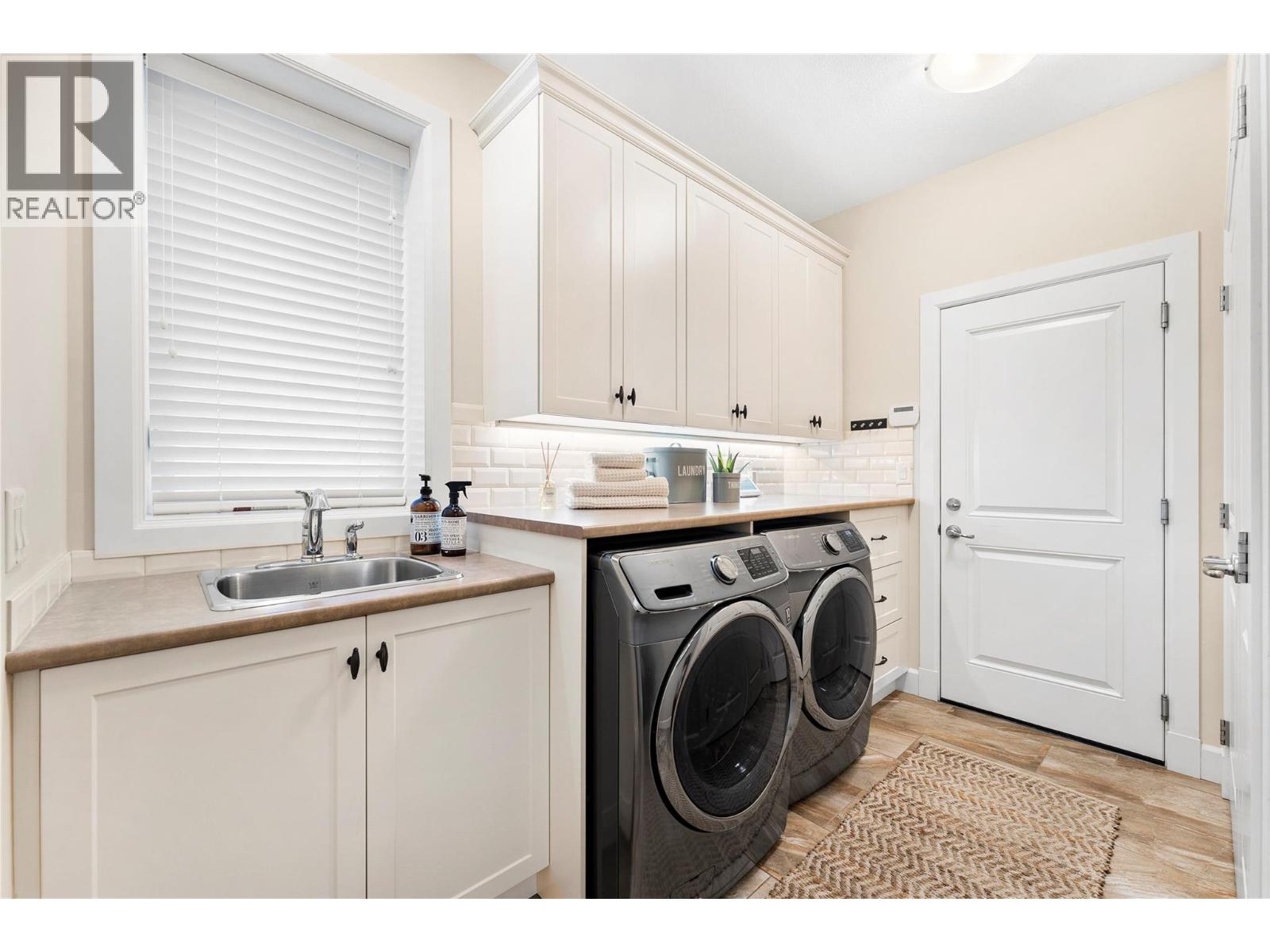  216 Lost Creek Lane, Kelowna