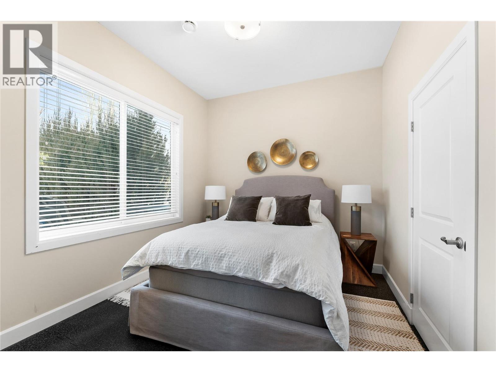  216 Lost Creek Lane, Kelowna