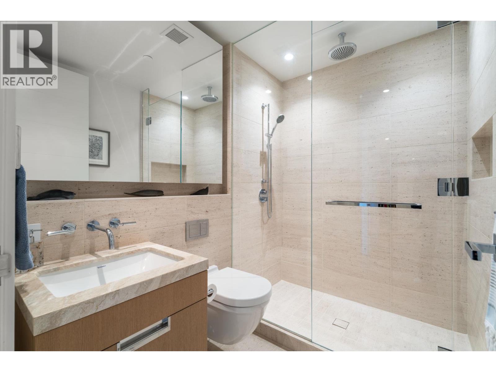 409 1355 BELLEVUE AVENUE, West Vancouver