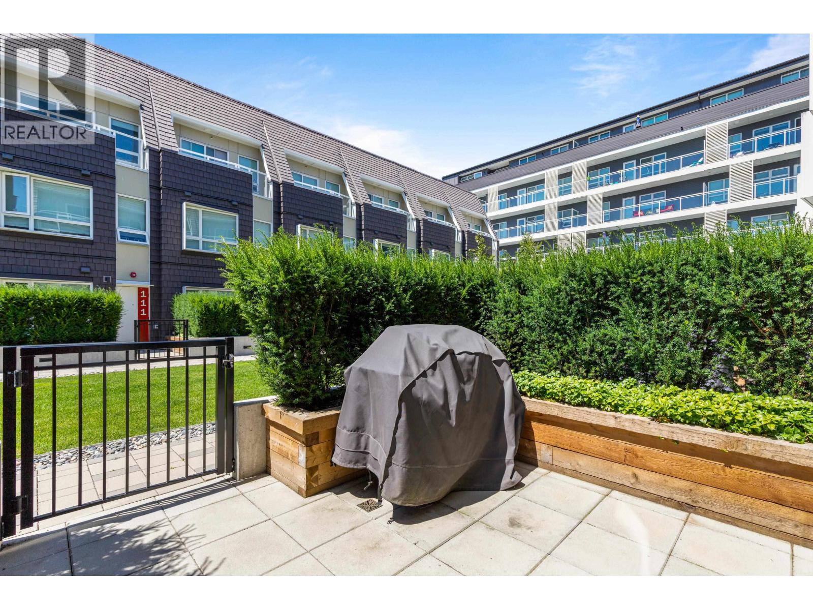 122 12040 PLAZA STREET, Maple Ridge