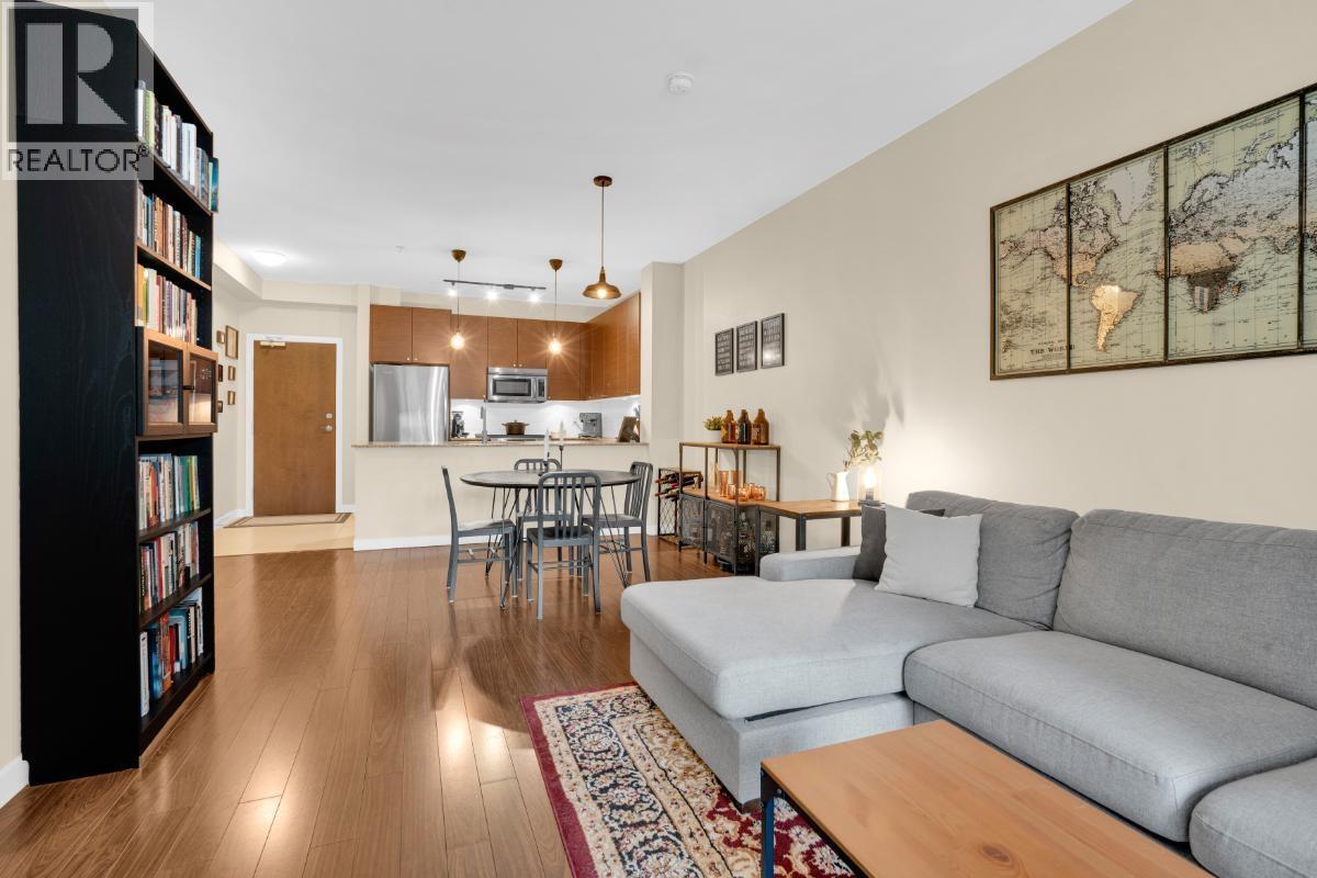 216 101 MORRISSEY ROAD, Port Moody