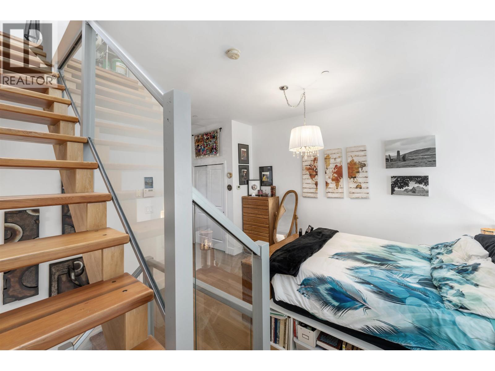 5 3993 CHATHAM STREET, Richmond