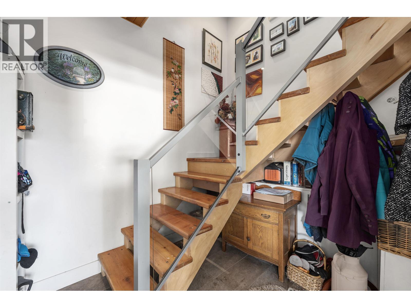 5 3993 CHATHAM STREET, Richmond