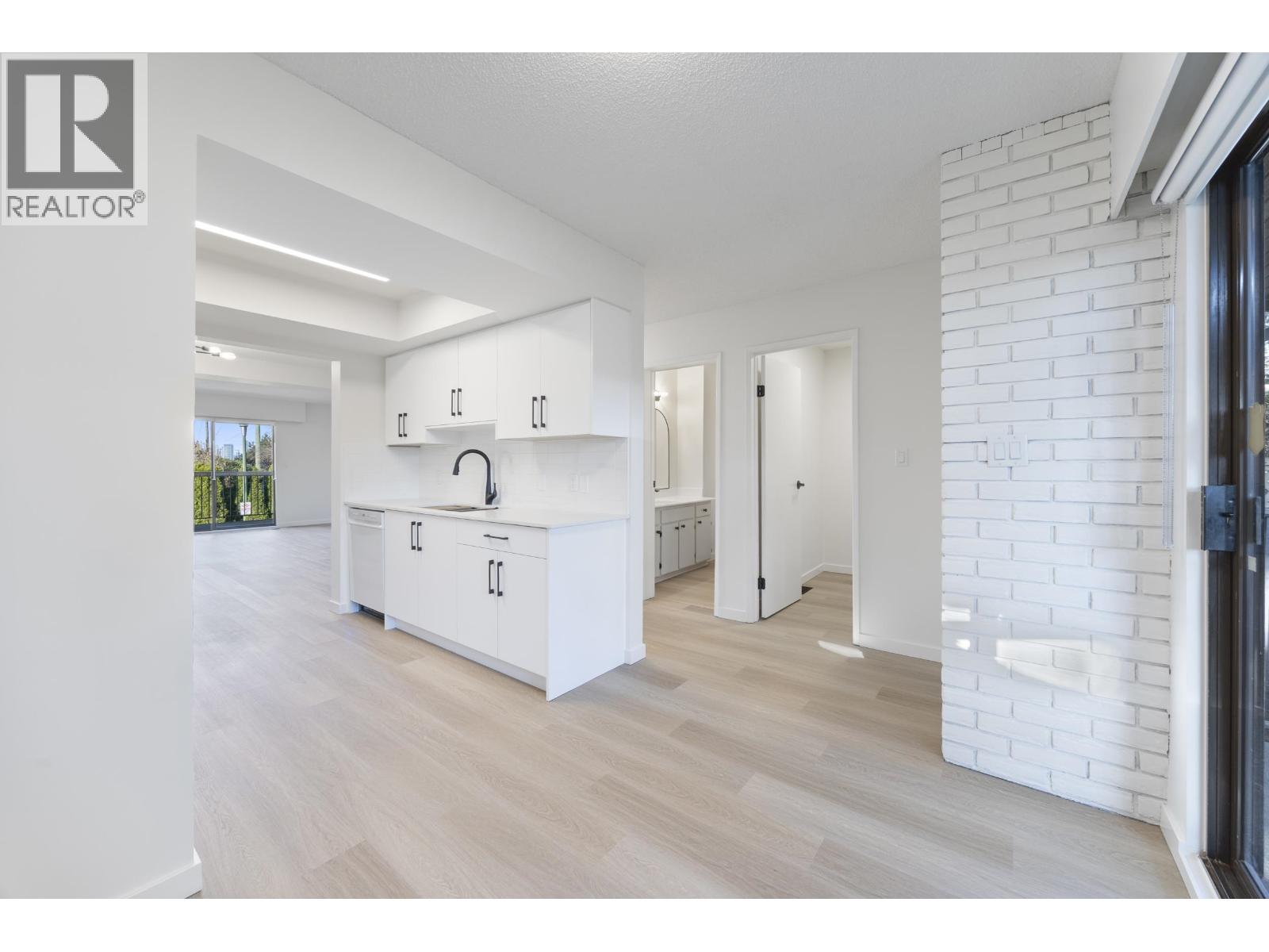 2620 MOORCROFT COURT, Burnaby