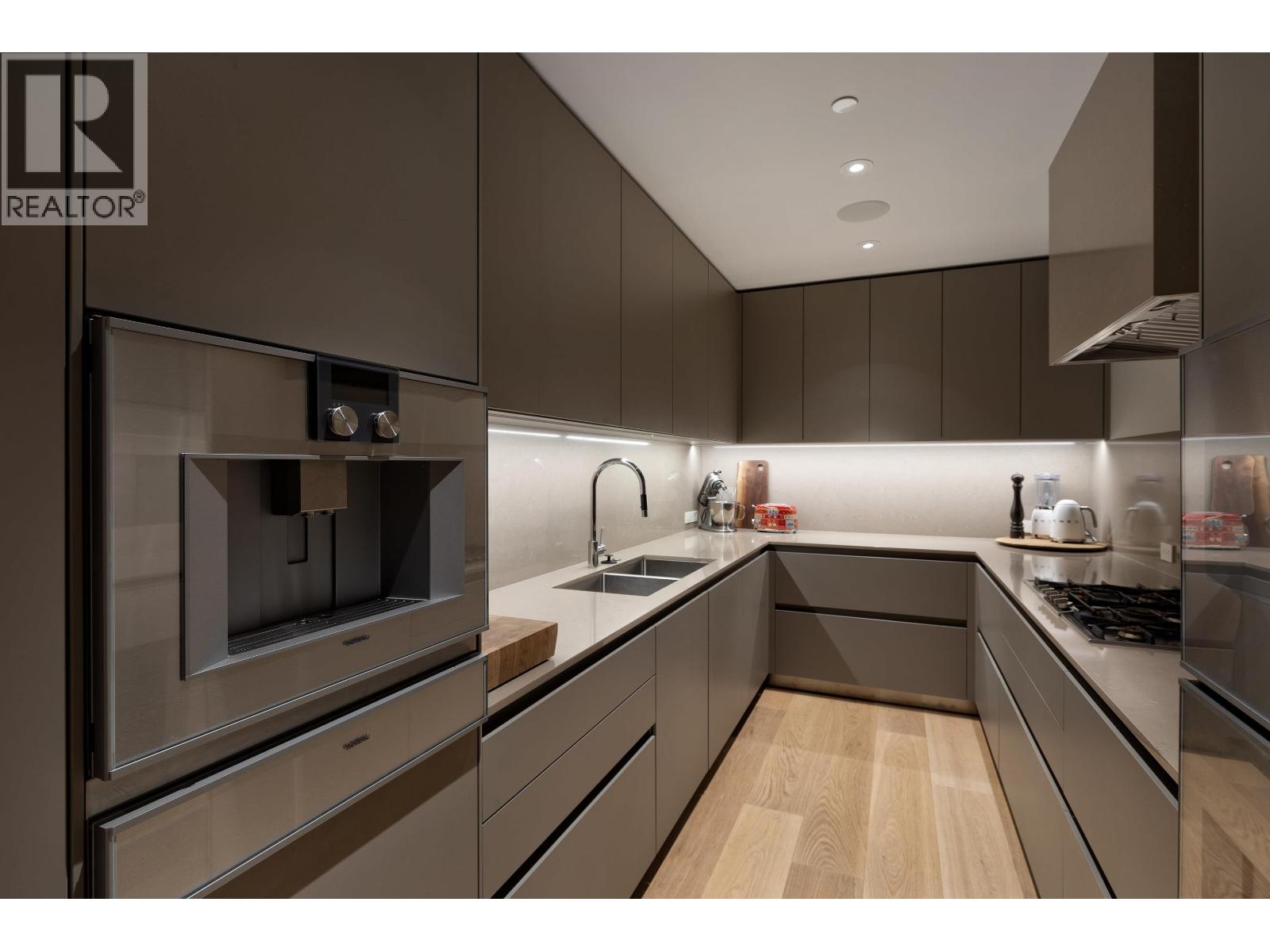 2982 HIGH POINT DRIVE, Whistler