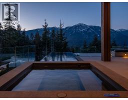 2982 High Point Drive, Whistler, BC V8E0L6 Photo 16