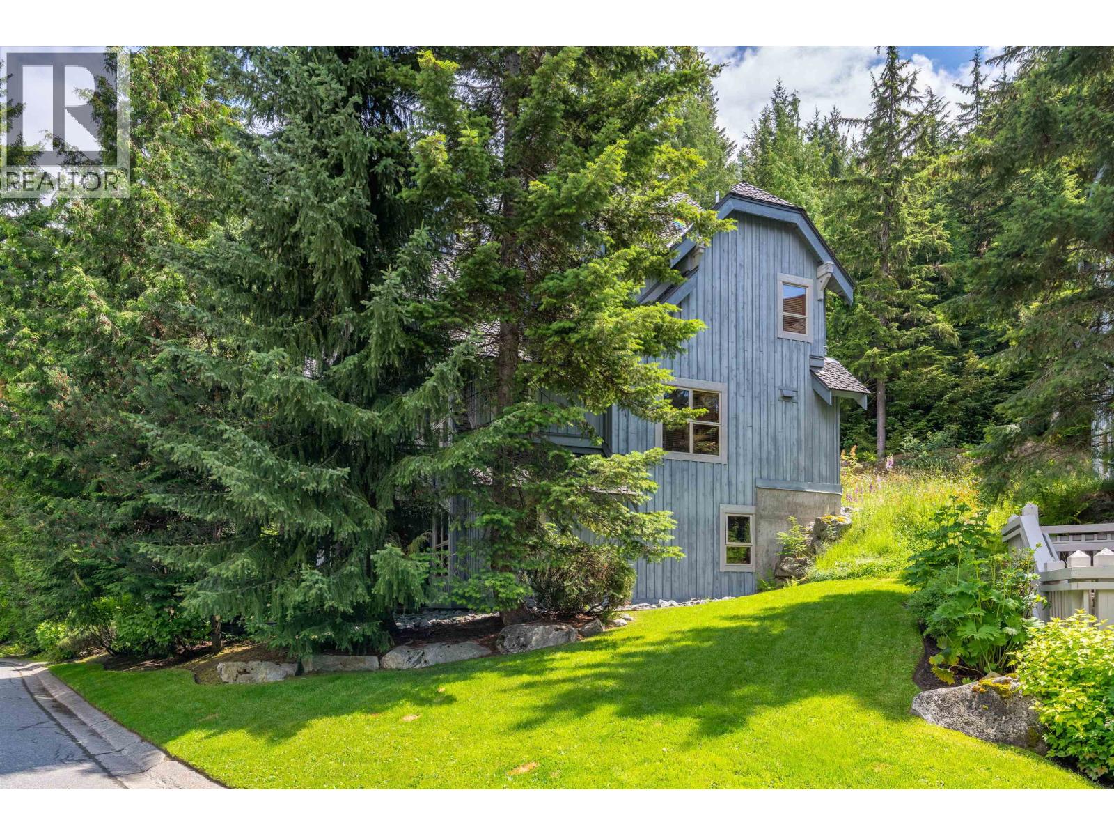 4 4661 BLACKCOMB WAY, Whistler
