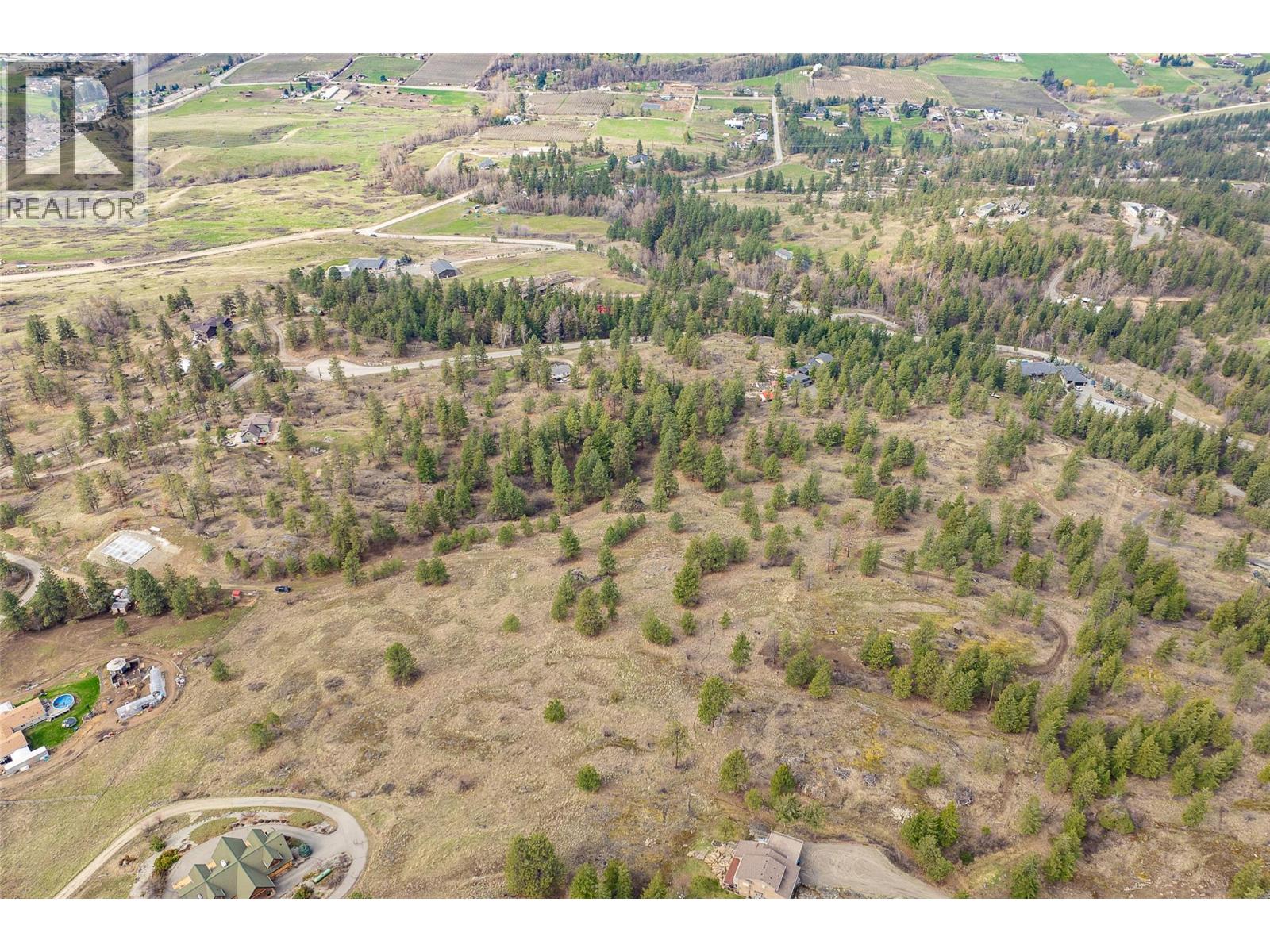  5601 Twin Creek Place, Kelowna