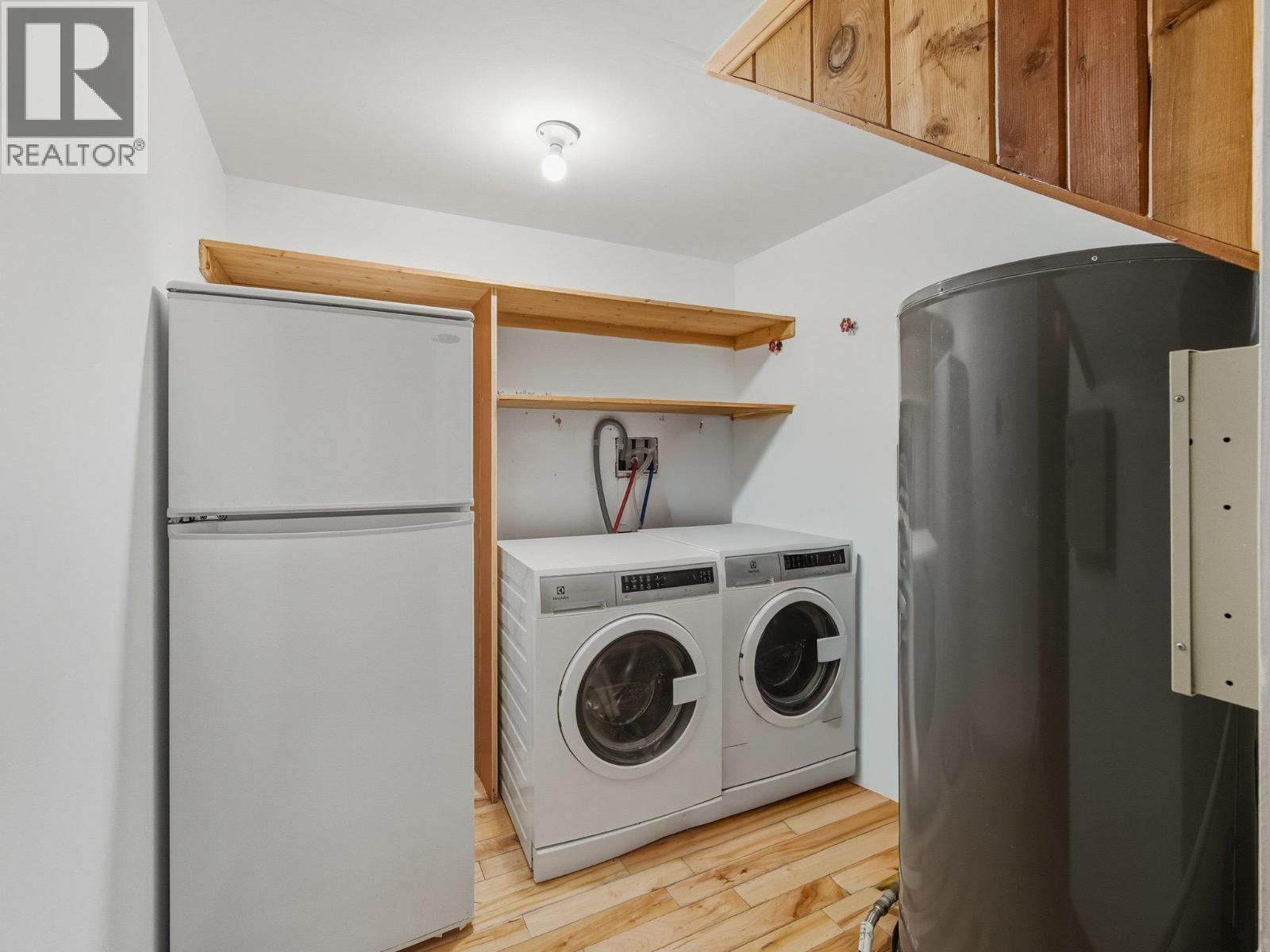 9539 EMERALD DRIVE, Whistler