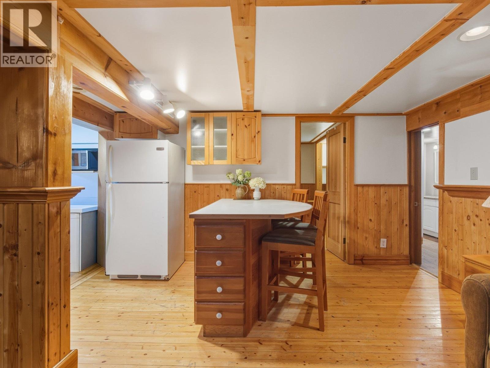 9539 EMERALD DRIVE, Whistler