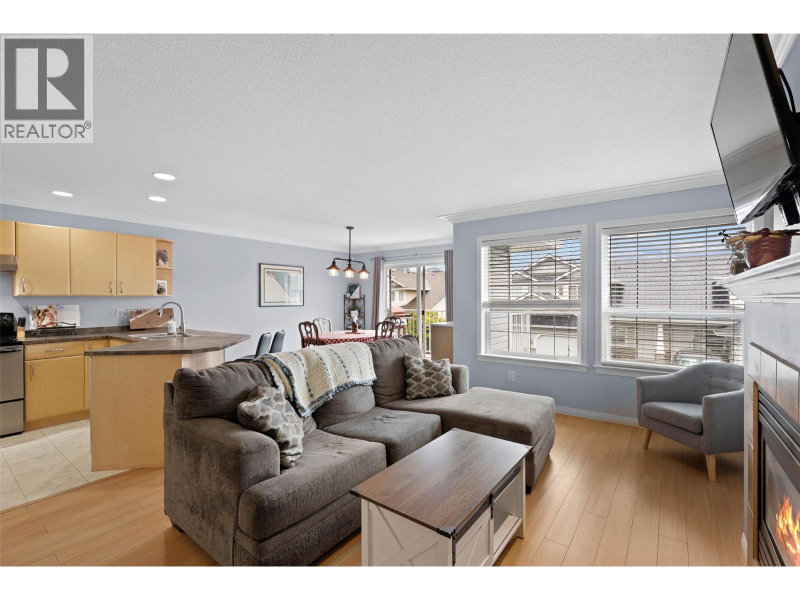 1945 Grasslands Boulevard Unit# 25 - Photo 5 of 40, Kamloops, British Columbia