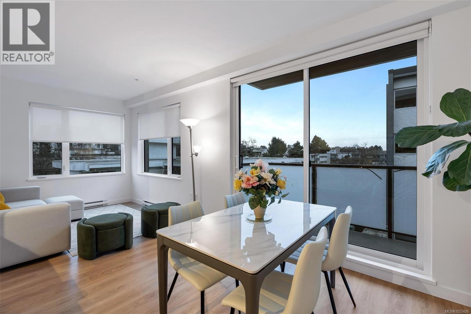 417 1115 Johnson St, Victoria