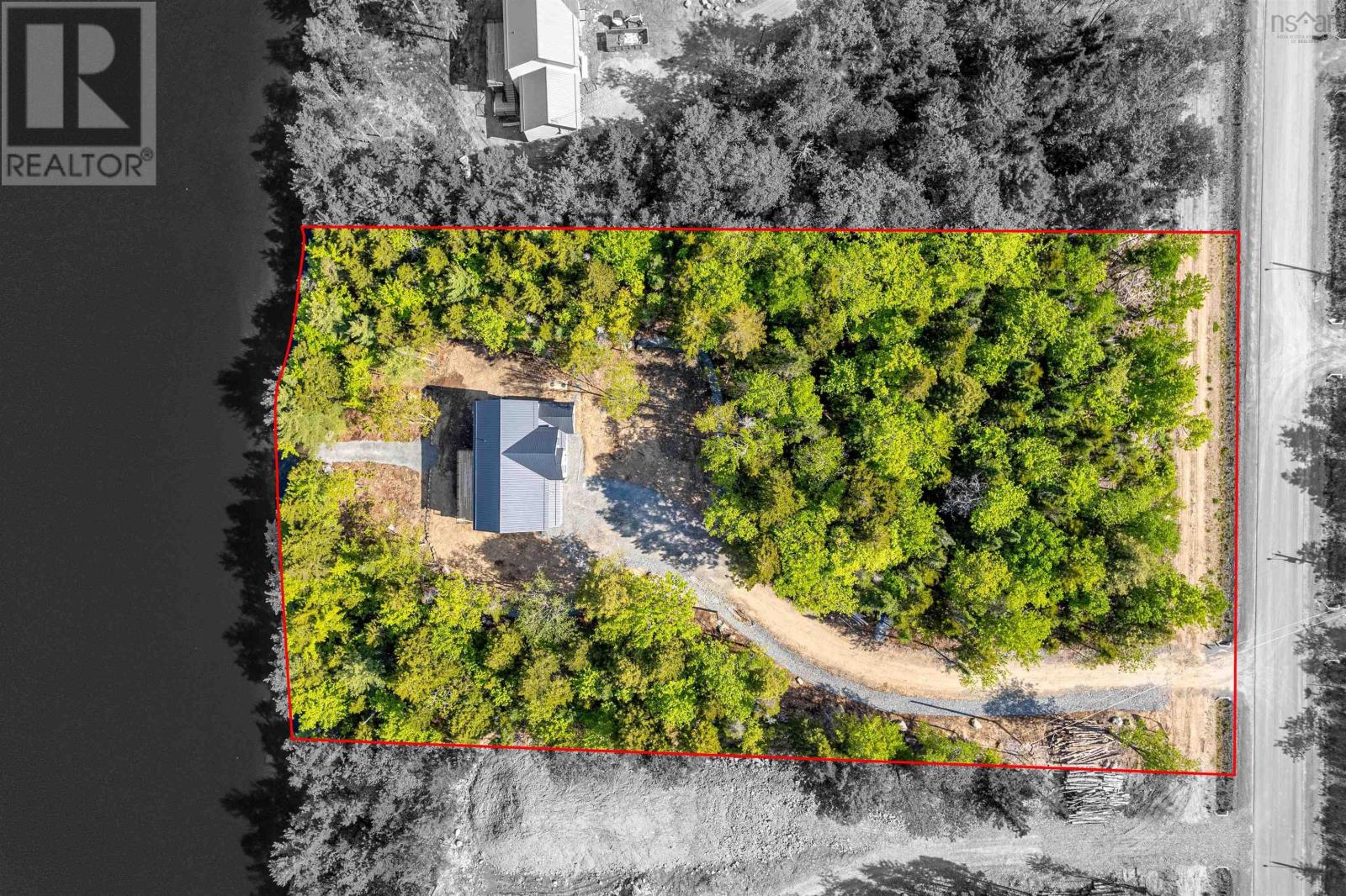 Property 2 of 47 of 103 Canoe Crescent