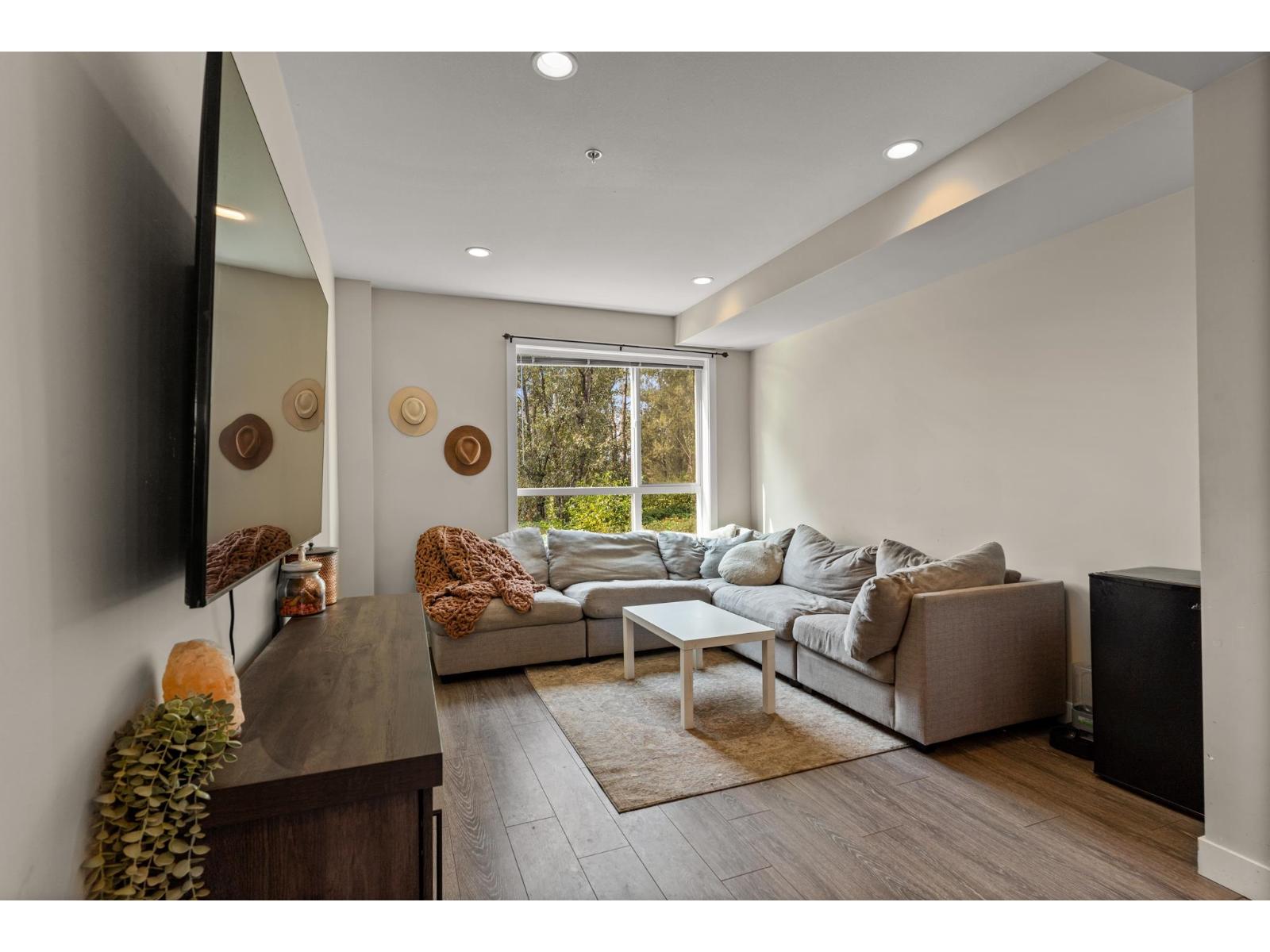 16 8413 MIDTOWN WAY, Chilliwack Proper South, Chilliwack