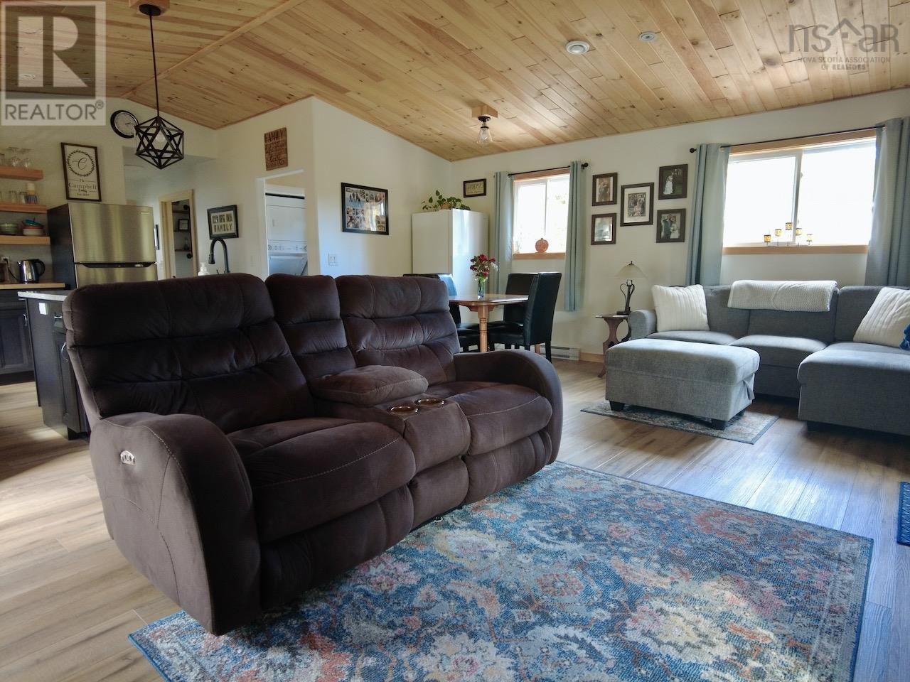 Property 15 of 42 of 1402 Kolbec Road