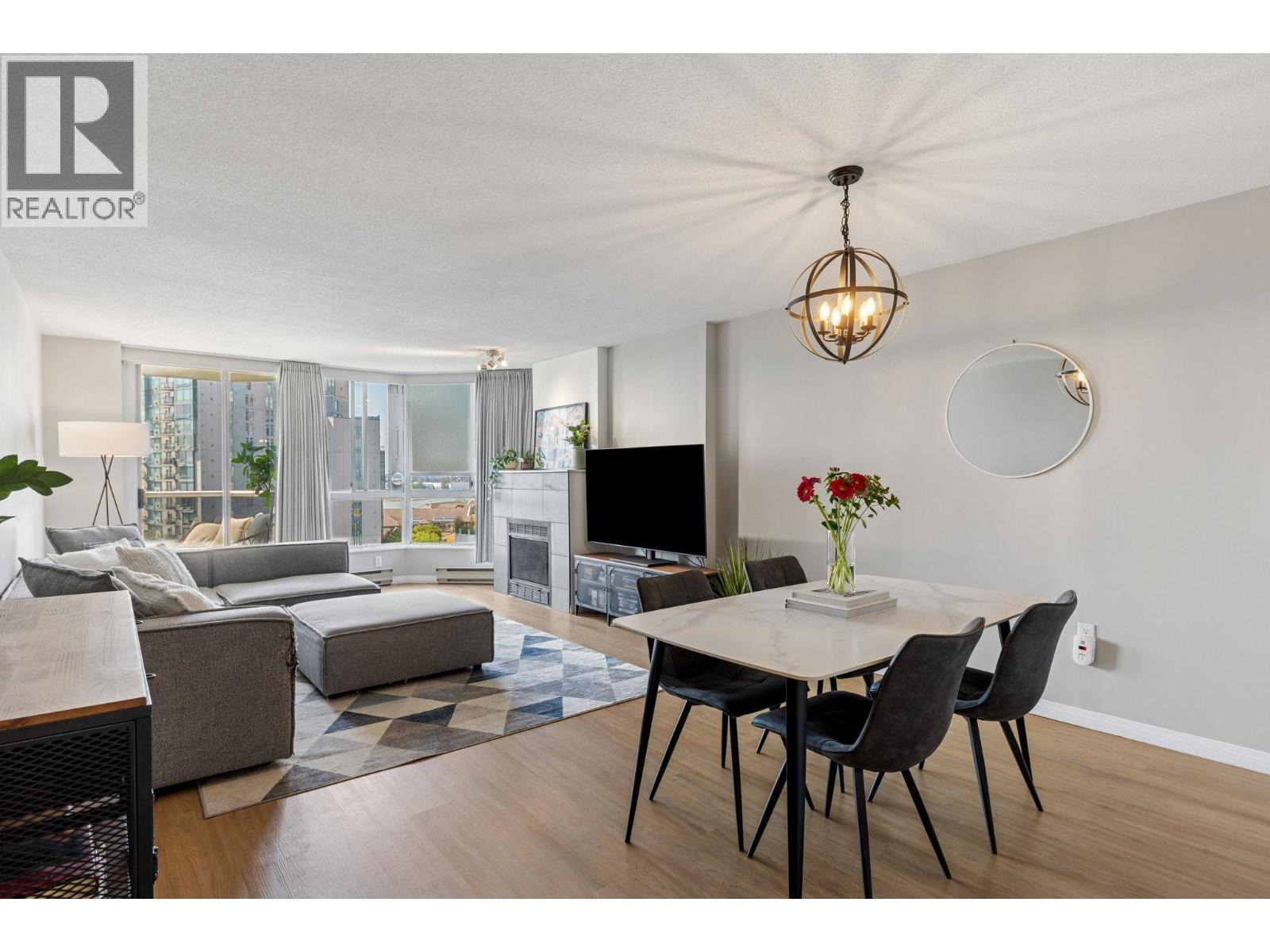 1102 1245 QUAYSIDE DRIVE, New Westminster