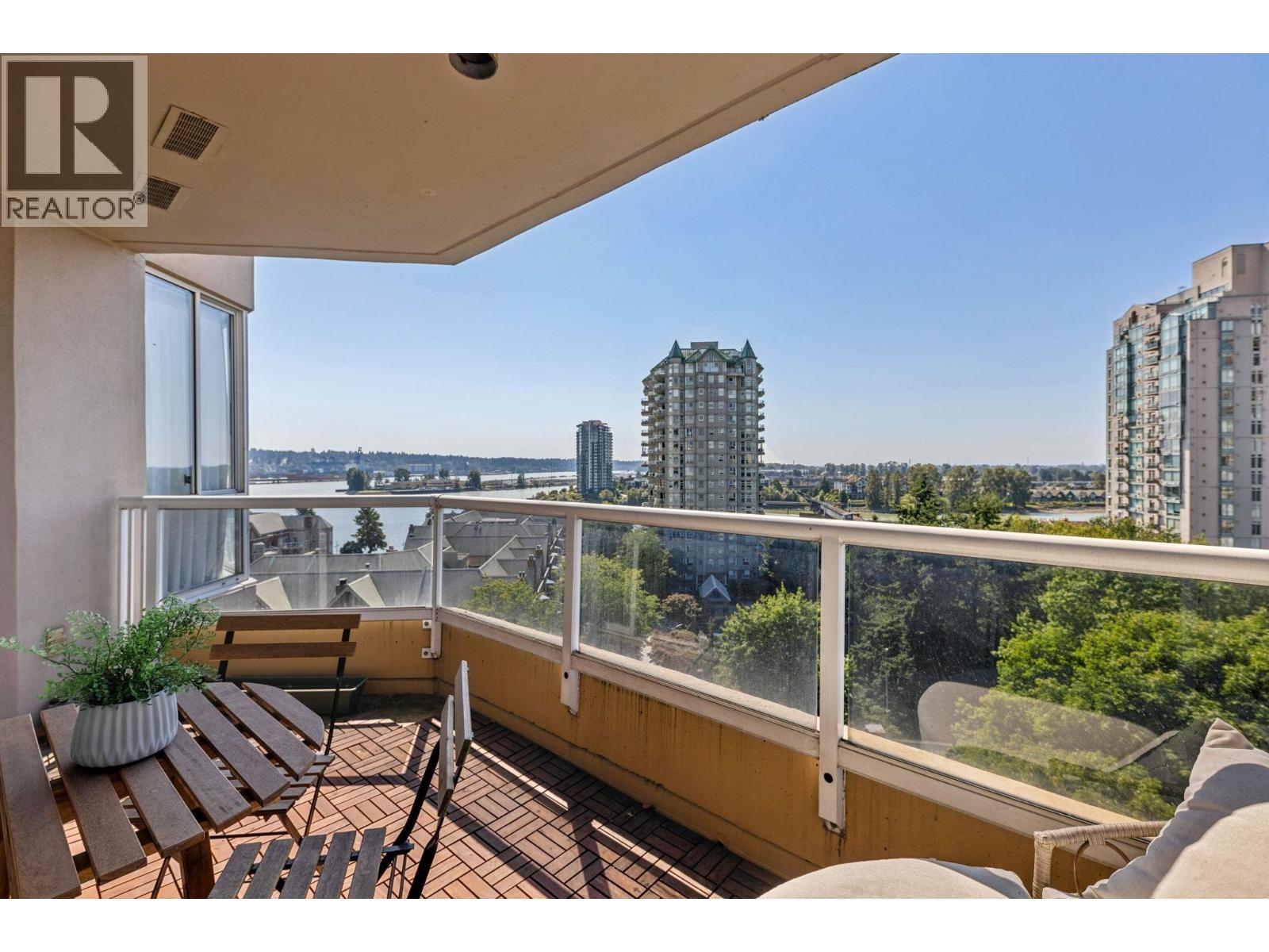 1102 1245 QUAYSIDE DRIVE, New Westminster