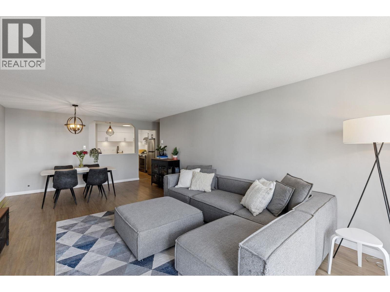 1102 1245 QUAYSIDE DRIVE, New Westminster