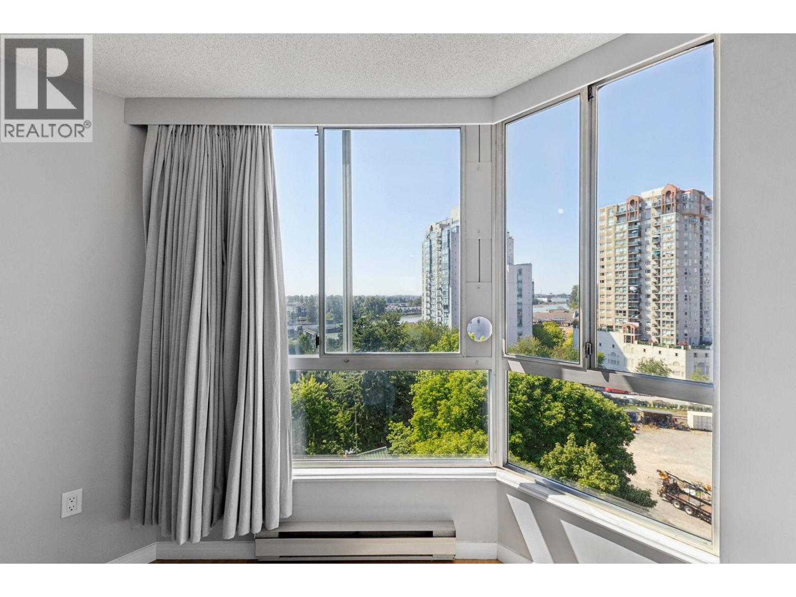 1102 1245 QUAYSIDE DRIVE, New Westminster