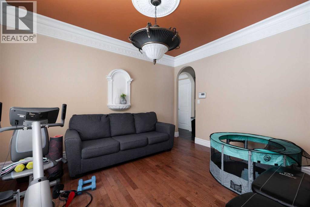 158 Pickles Crescent, Fort McMurray