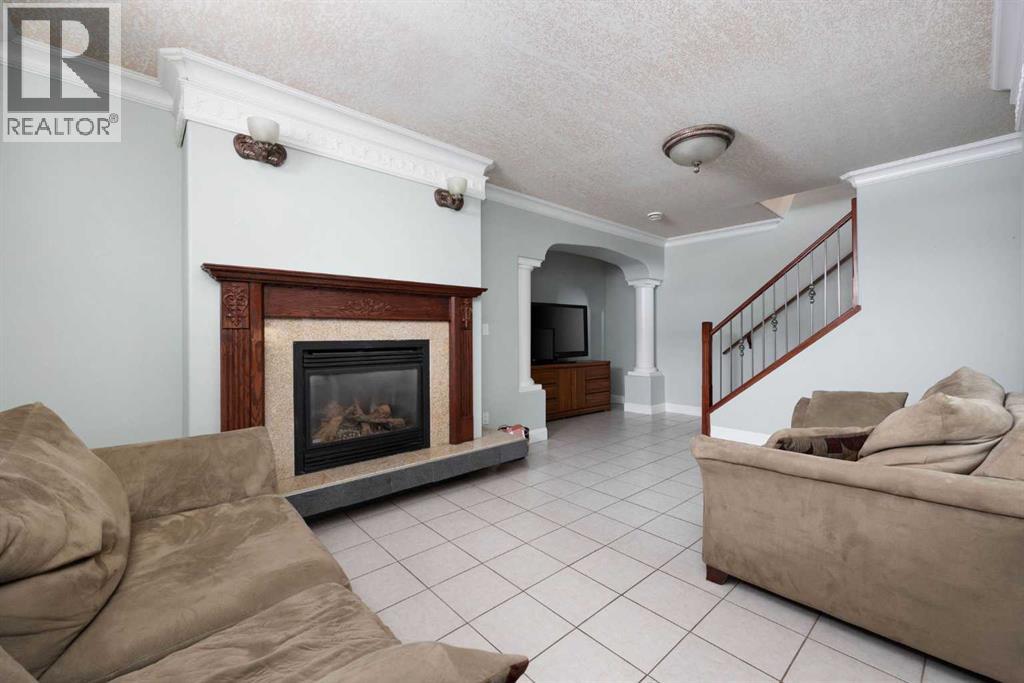 158 Pickles Crescent, Fort McMurray