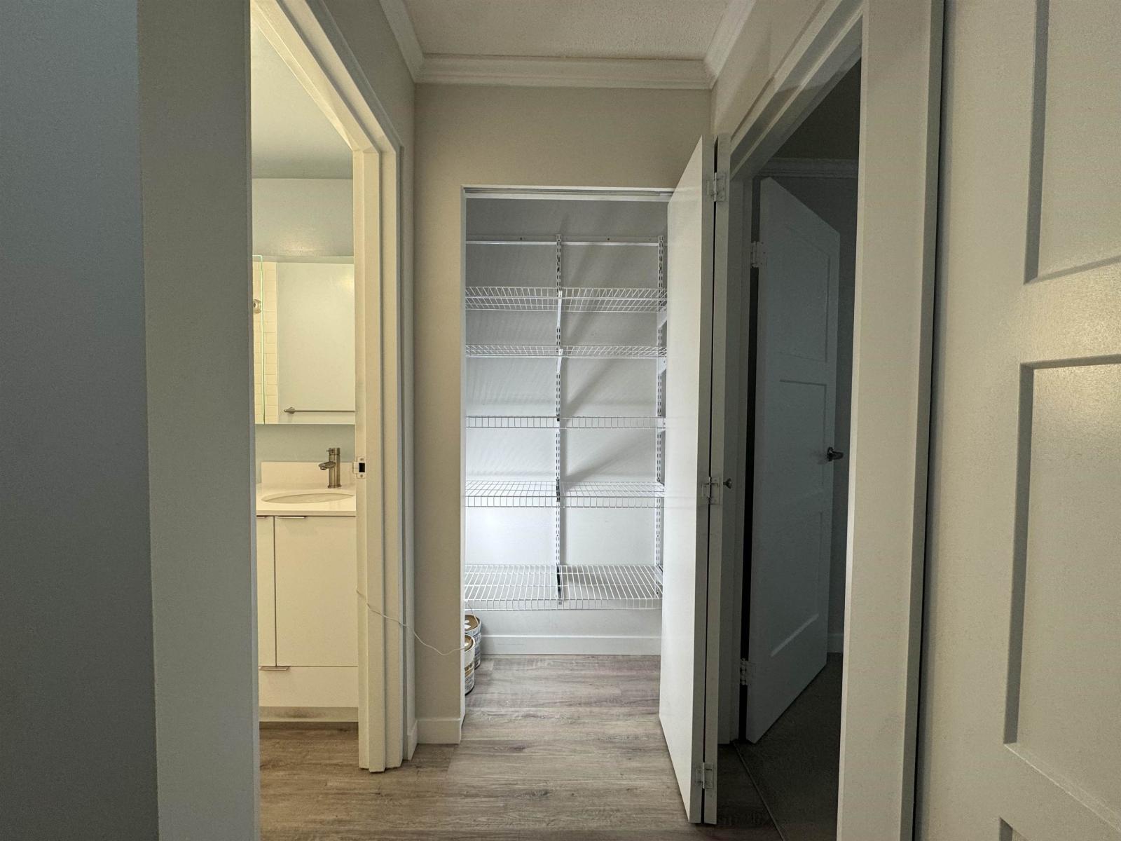 #124-11806 88TH Avenue, Delta