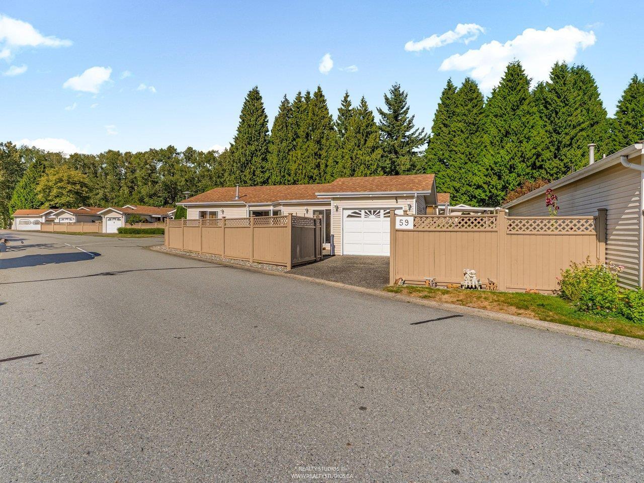 59 1400 164 STREET, Surrey