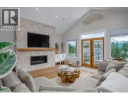 Great room - 10407 Marina Vista Dr, Port Alberni, BC V9Y8Z7 Photo 9