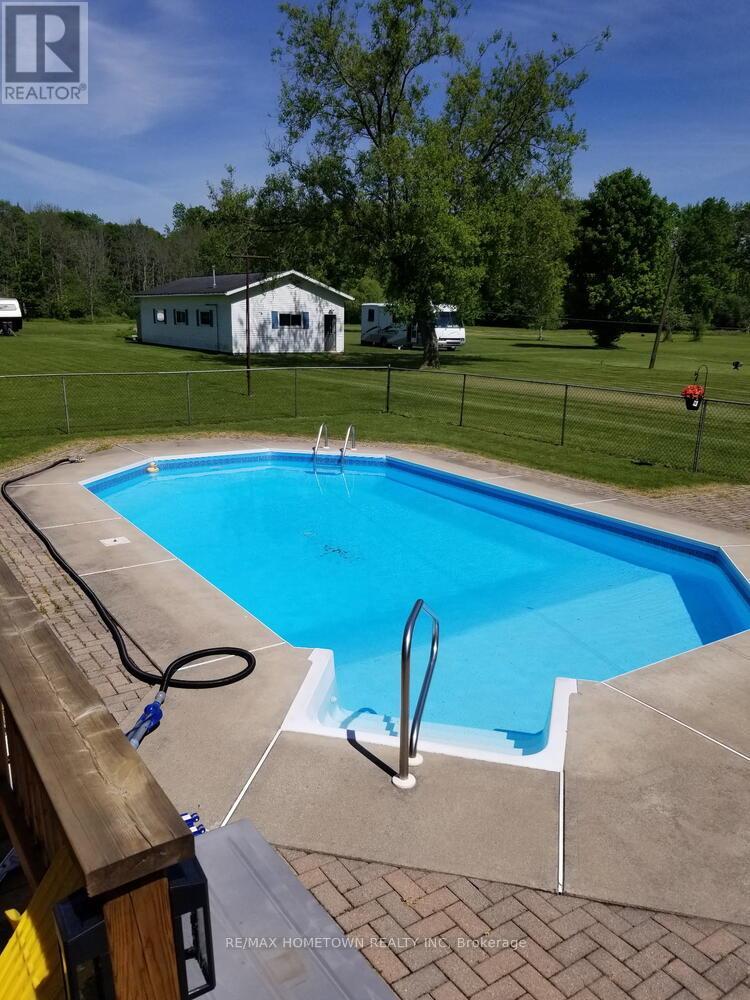 1229 HALLECKS ROAD S - 34