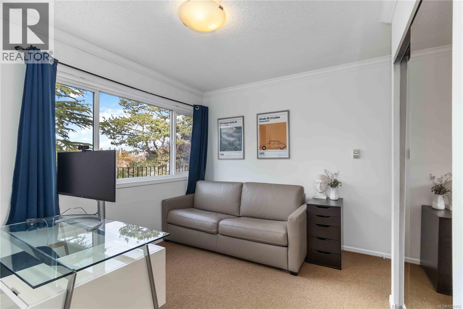 410 1433 Faircliff Lane, Victoria