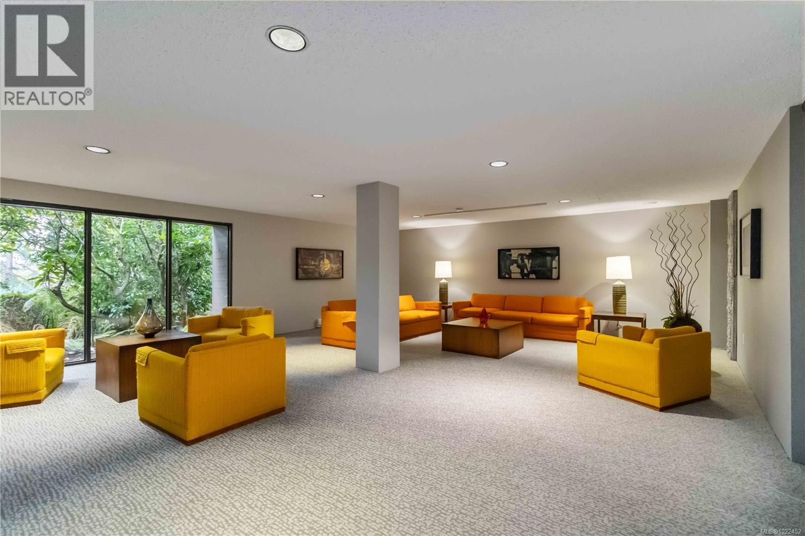 410 1433 Faircliff Lane, Victoria