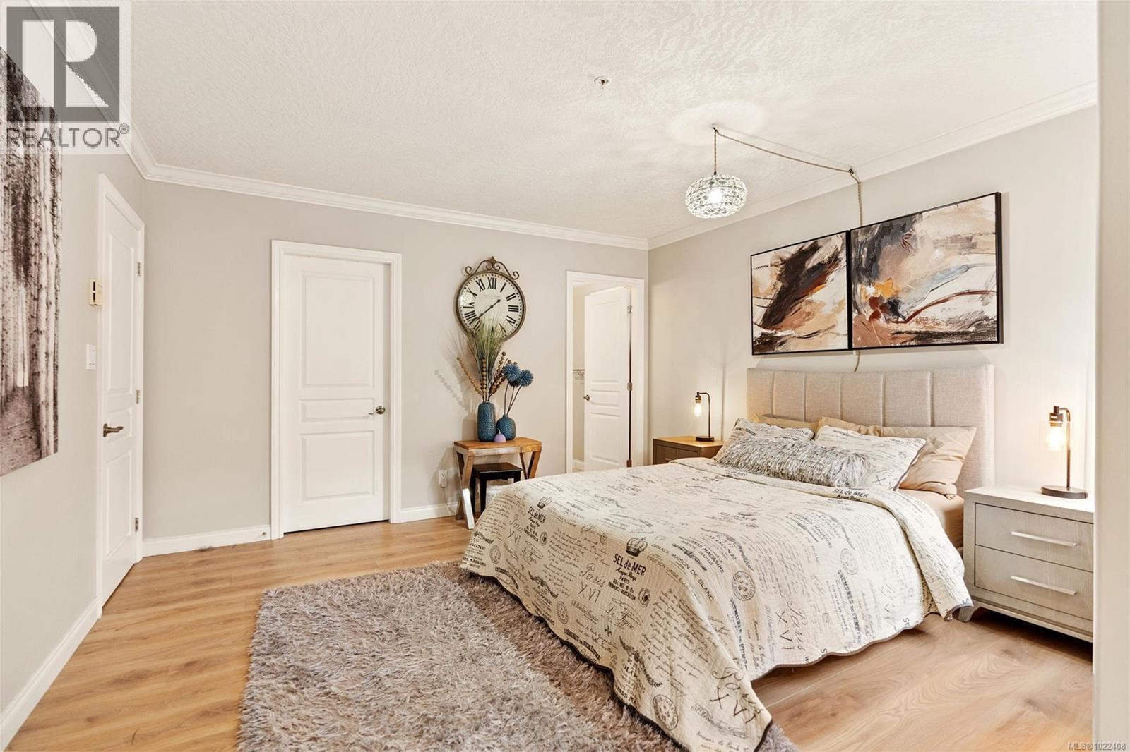 121 405 Quebec St, Victoria