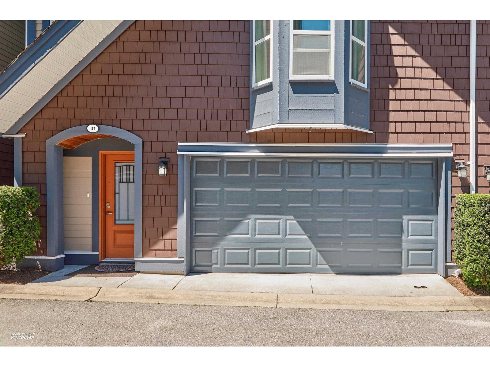 41 15977 26 AVENUE, Surrey