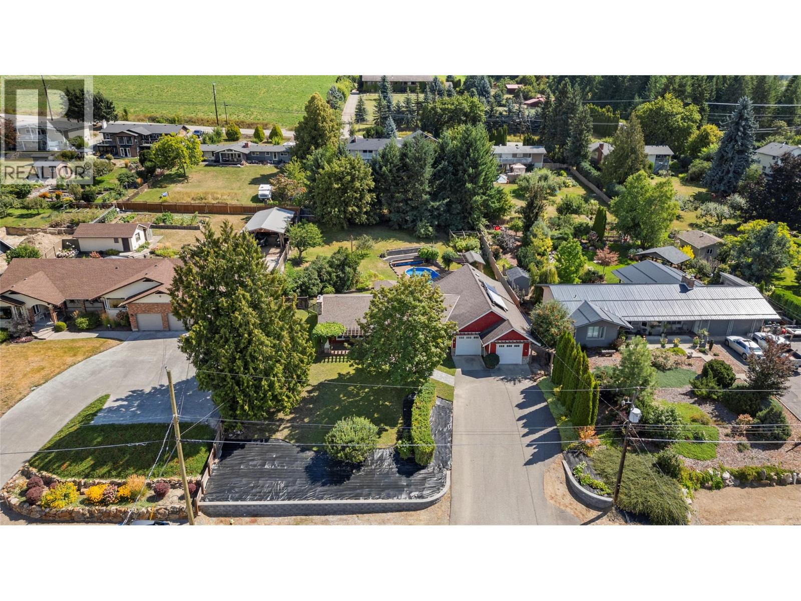  2230 28 Street Northeast, Salmon Arm