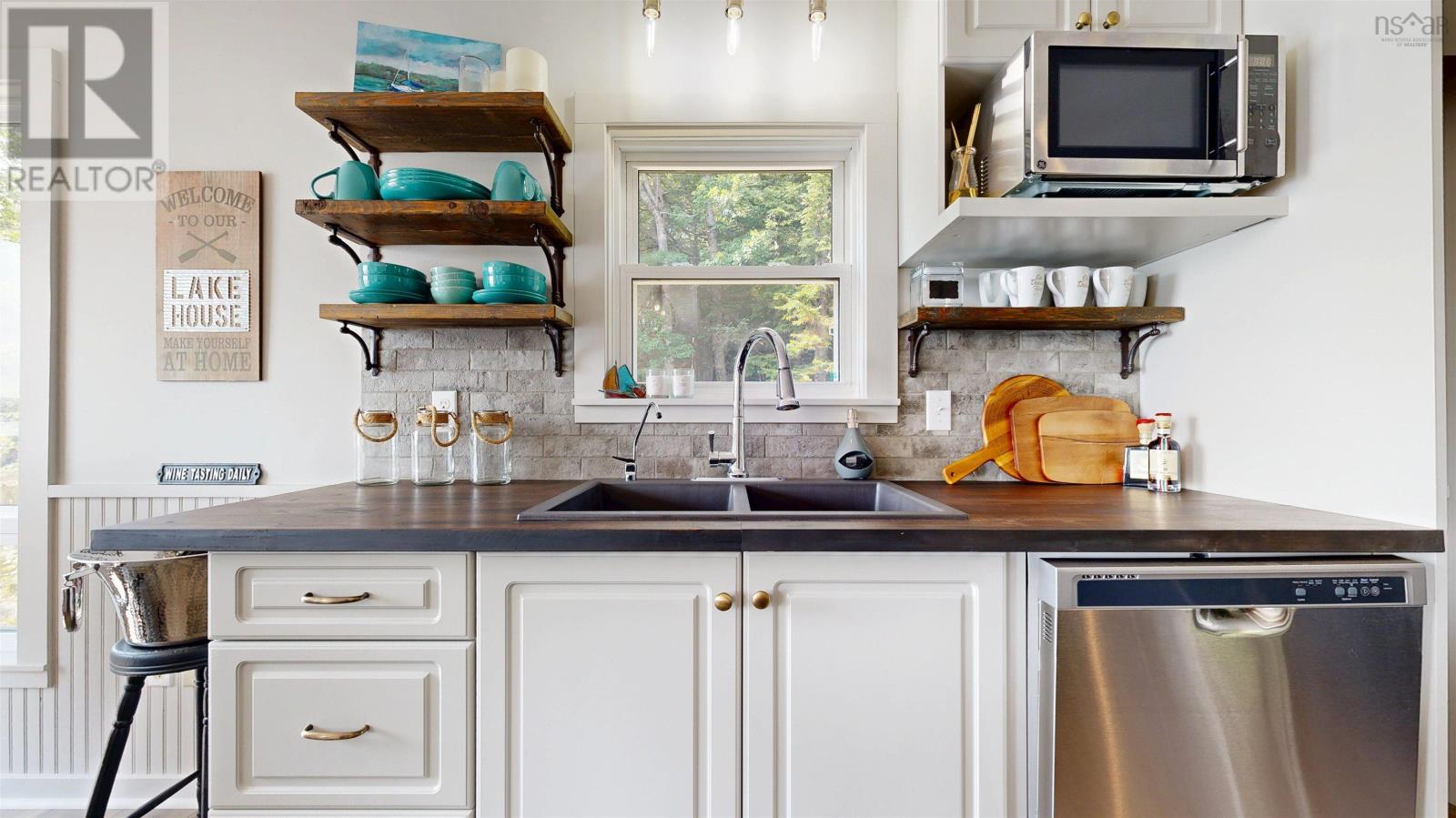 Property 7 of 49 of 109 Troop Road