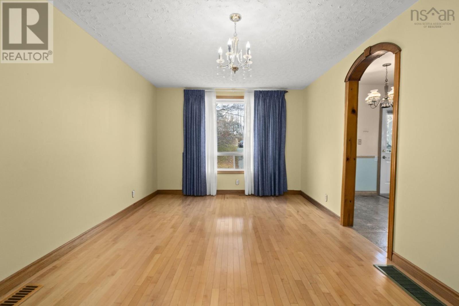 Property 10 of 50 of 50 Forest Hill Drive