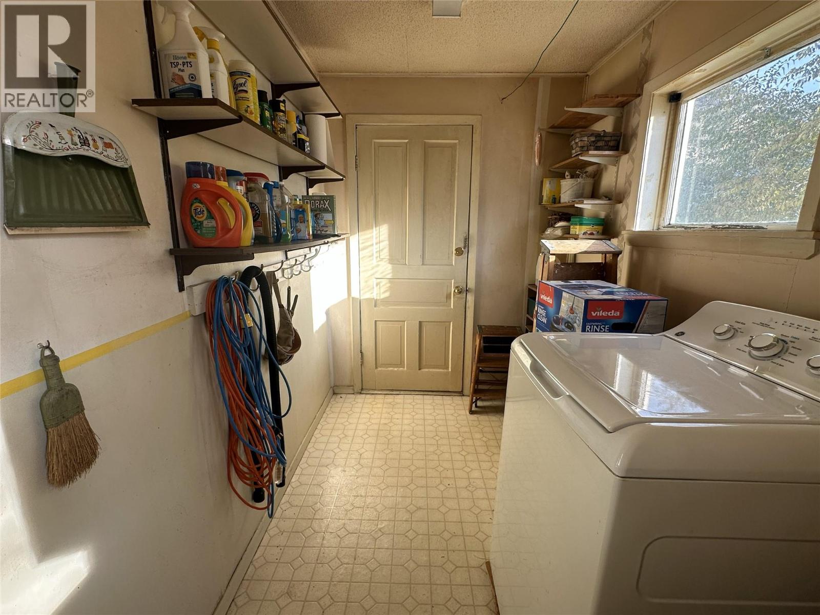 5797 IRENE Street, Hedley