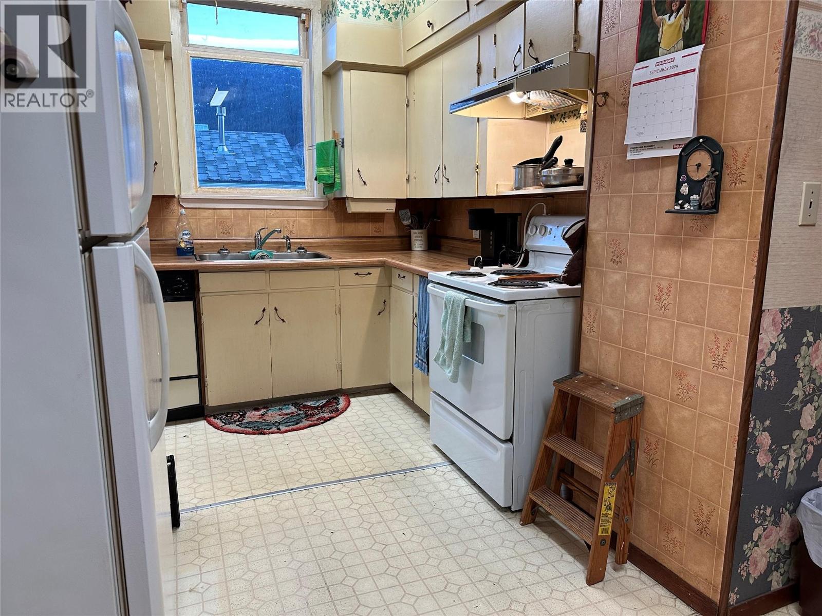 5797 IRENE Street, Hedley